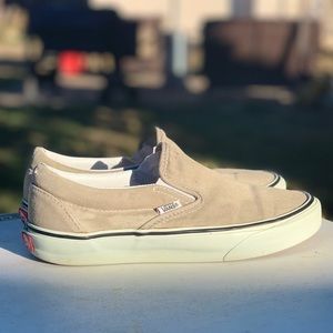 Women’s Vans slip ons grey
